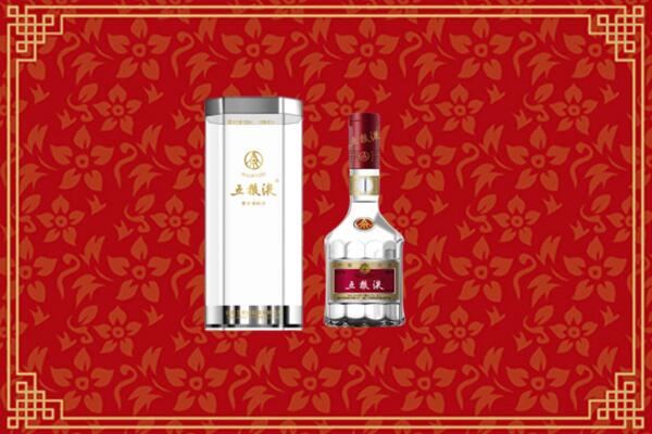 高价求购：哈尔滨回收酒